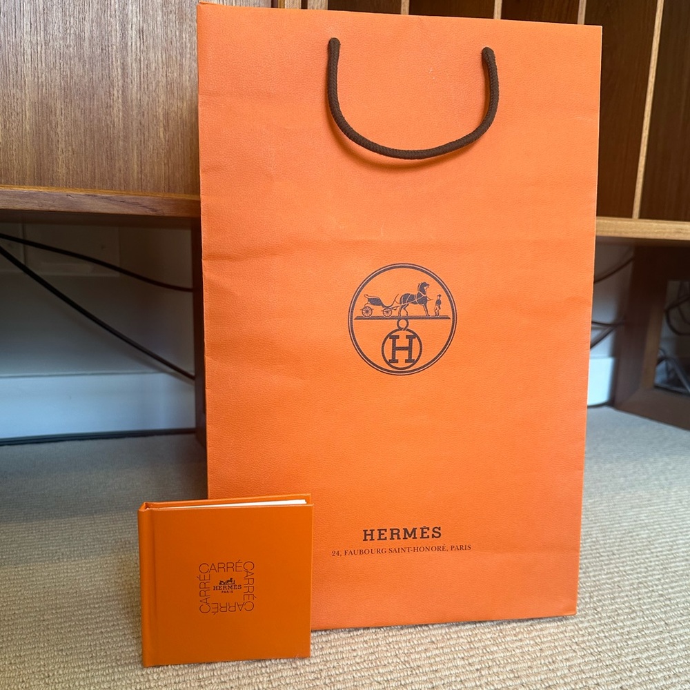 COLLECTORS Hermes 1998 scarf tie book & shopping bag